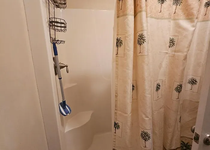 Cute Comfy Prime Location