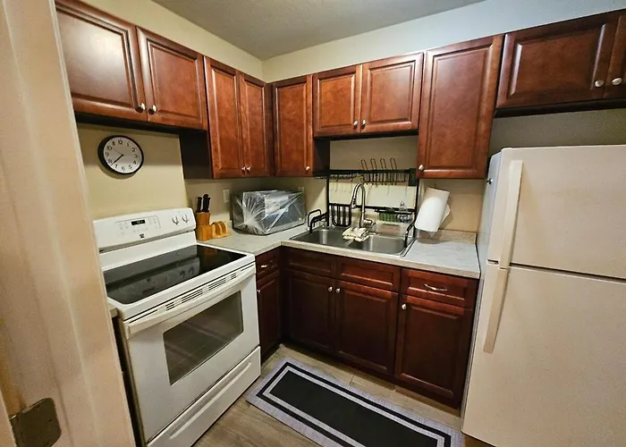Cute Comfy Prime Location Tallahassee